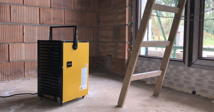 Master DH 732 ipari párátlanító – Hatékony megoldás nedvesség ellen